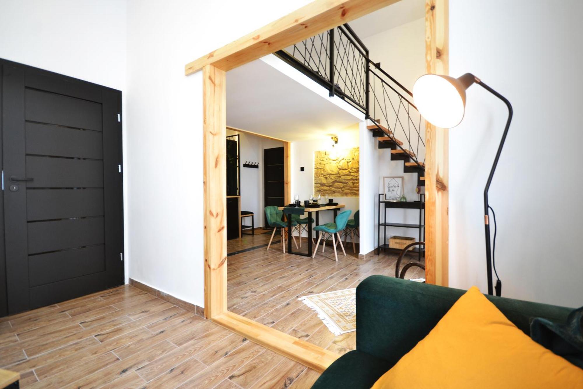 Often-Hide Apartment Ζεστοκόβα Εξωτερικό φωτογραφία